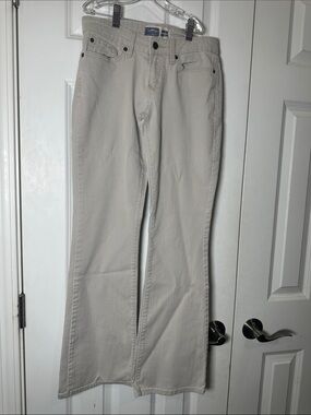 NEW Signature by Levi Strauss Light Beige Flare Jeans size 4